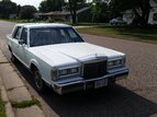 Thumbnail Photo 11 for 1987 Lincoln Town Car Signature